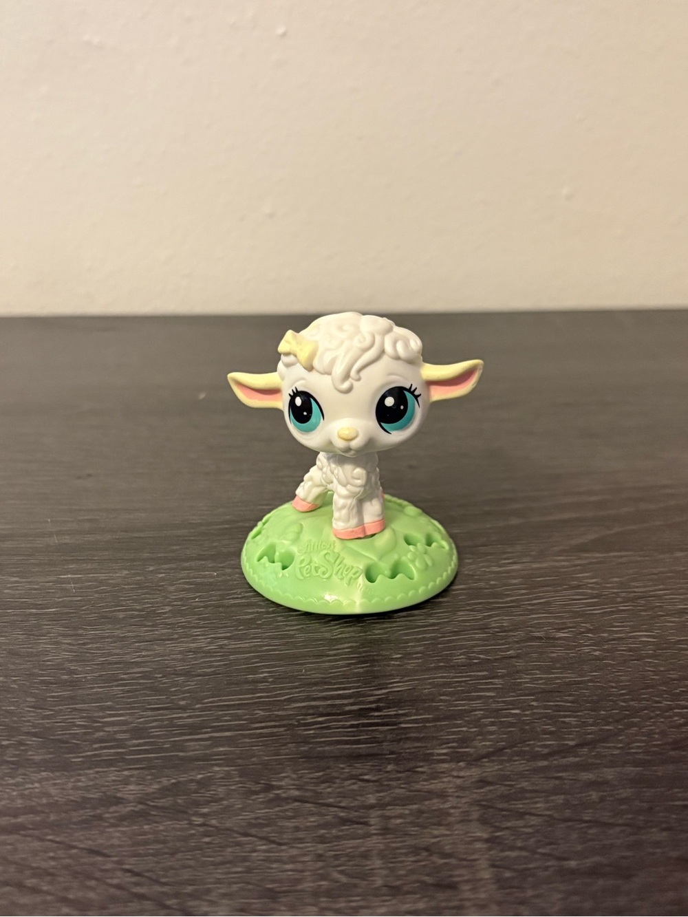 2011 Littlest Pet Shop Lamb McDonald’s Happy Meal Toy